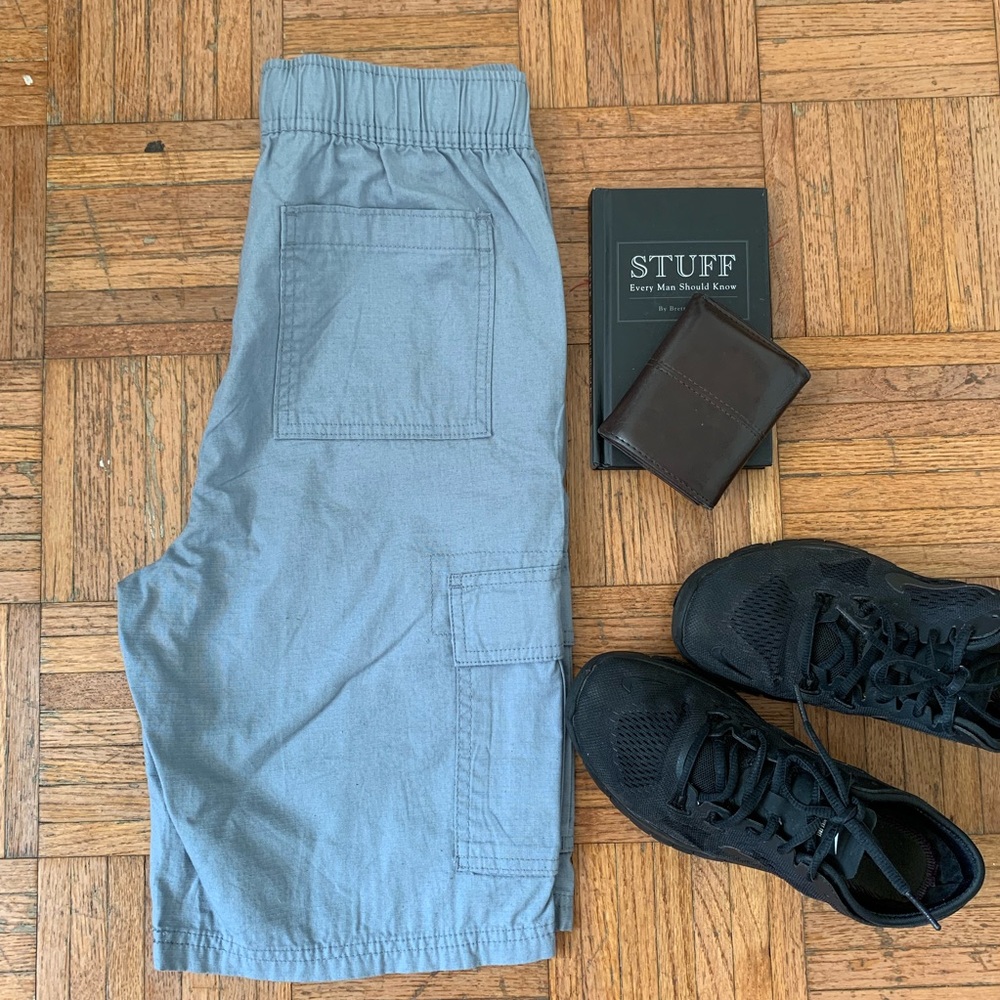 Boys size 16 Children’s Place cargo shorts